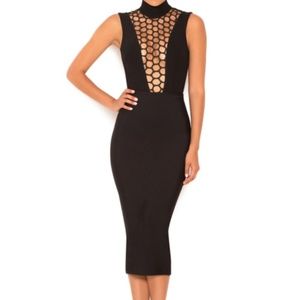 BLACK SLEEVELESS MIDI DRESS